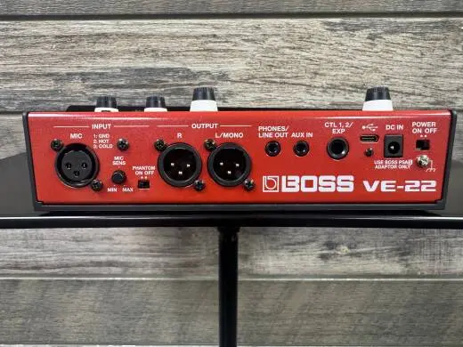 BOSS VE-22 Vocal Processor 2